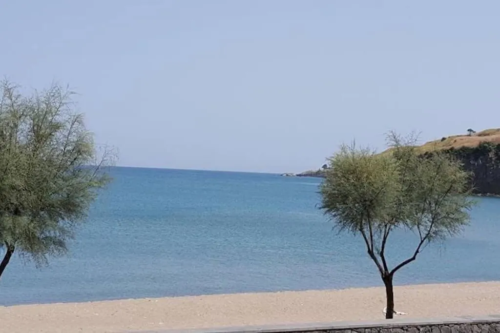 La Casa Sul Mare Villa Agnone Bagni Nyaraló